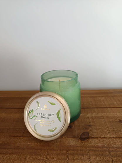 Bougie Basilic fraîchement coupé